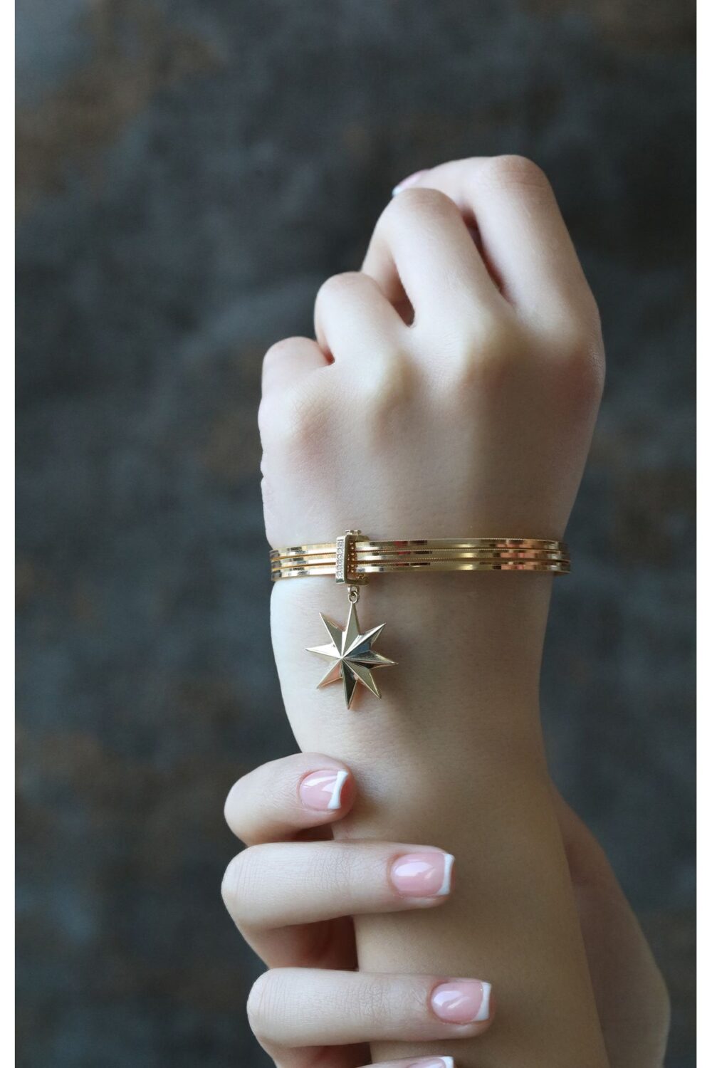 Sade Star Model Charm