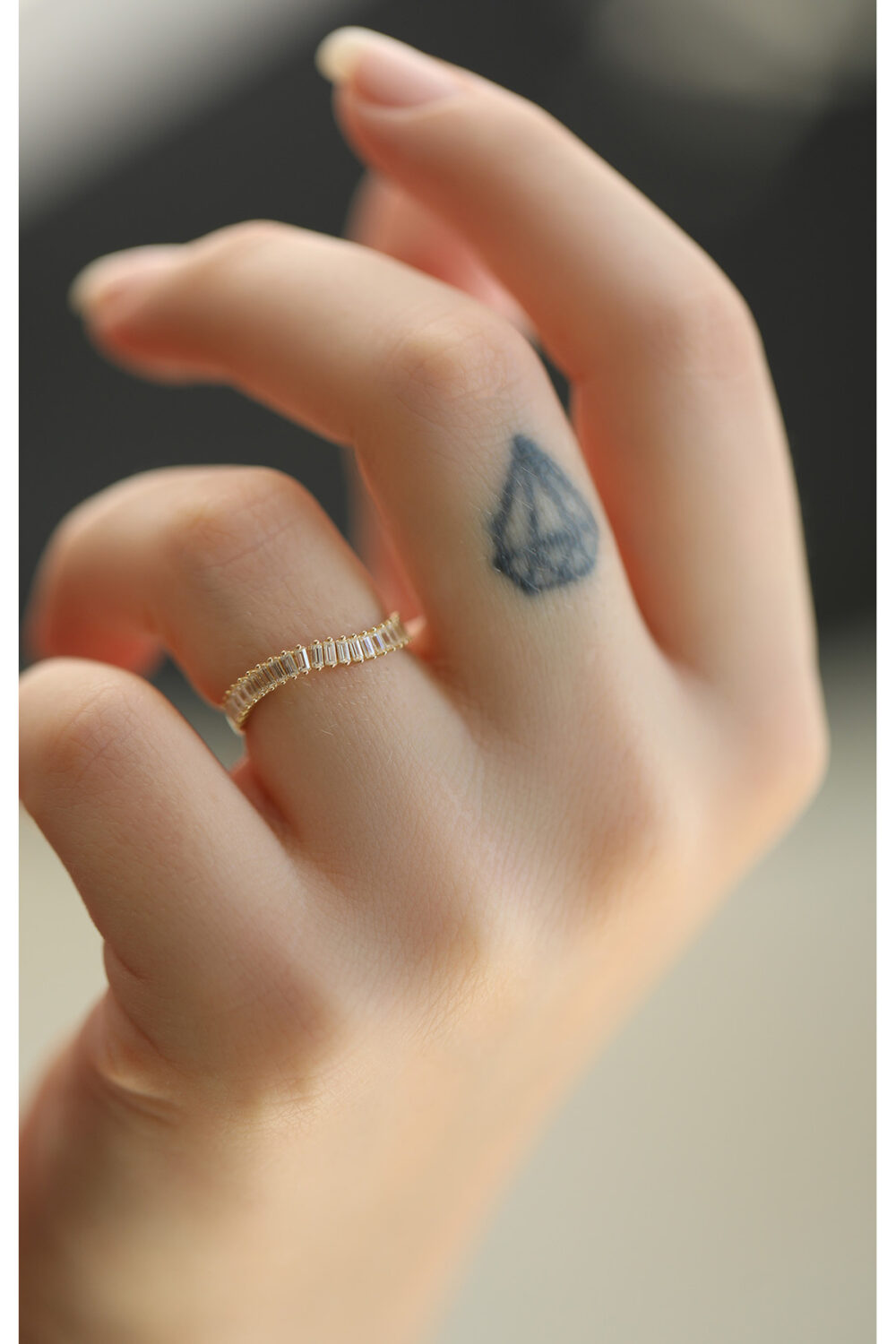 14 Ayar Altın Dalgalı Yarım Tur Baget Eklem Yüzük, Anneye Eşe Sevgiliye Hediye