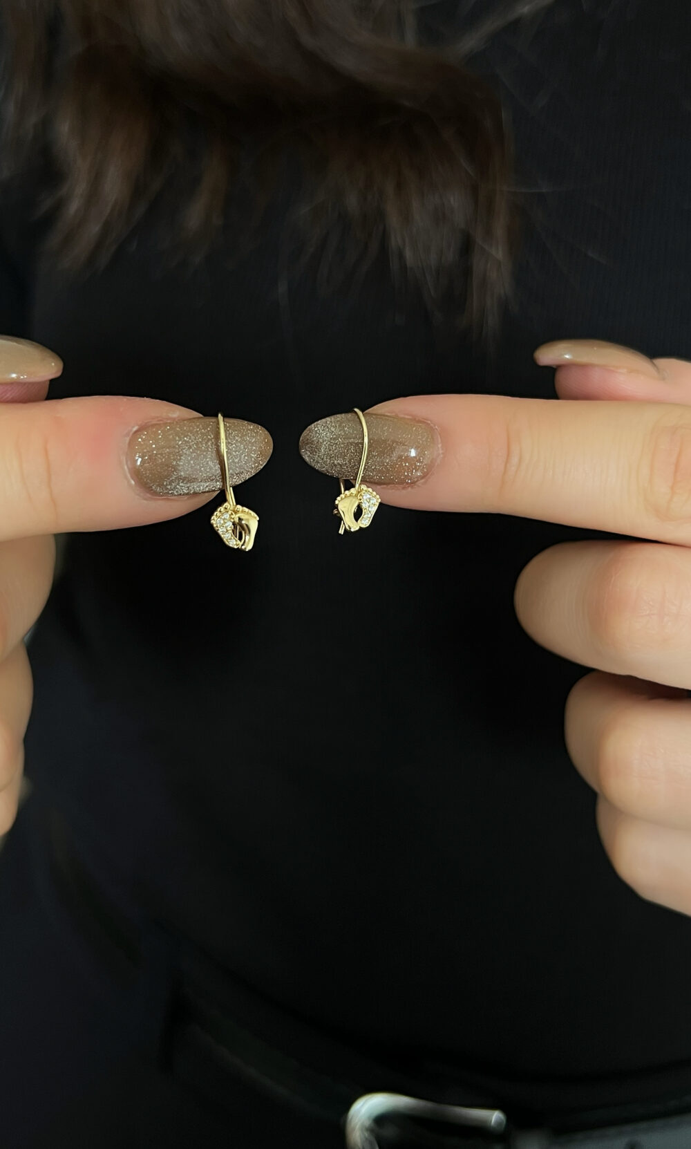 Minik Adım Taşlı Küpe