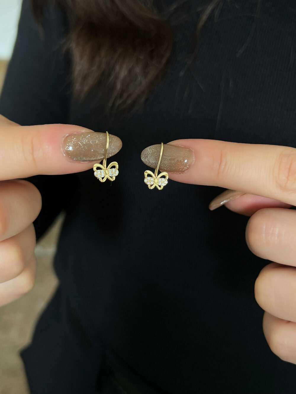 Mini Taşlı Lina Kelebek Küpe