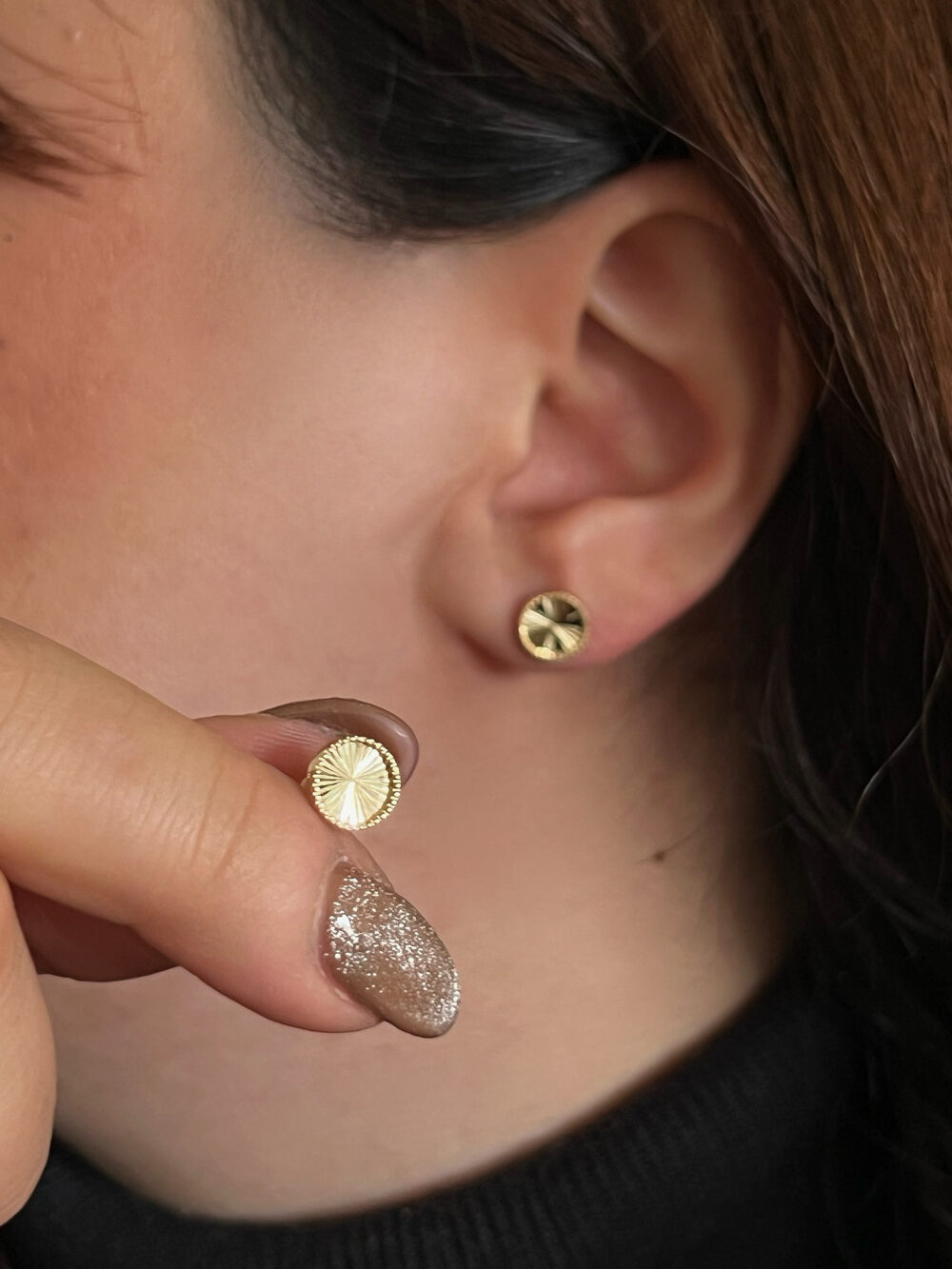 Kalem İşlemeli Yuvarlak Model Küpe